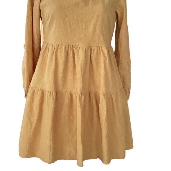 Fancyinn tiered mini dress medium.  0665 - Picture 6 of 8